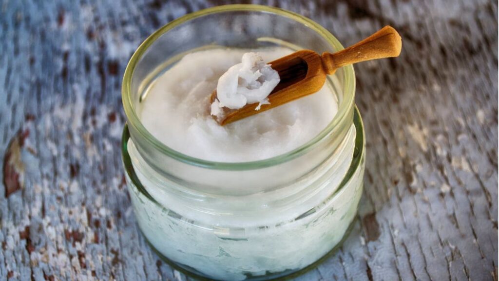 How Oil Pulling Can Improve Oral Health & Detox Your Body - Living Holistic